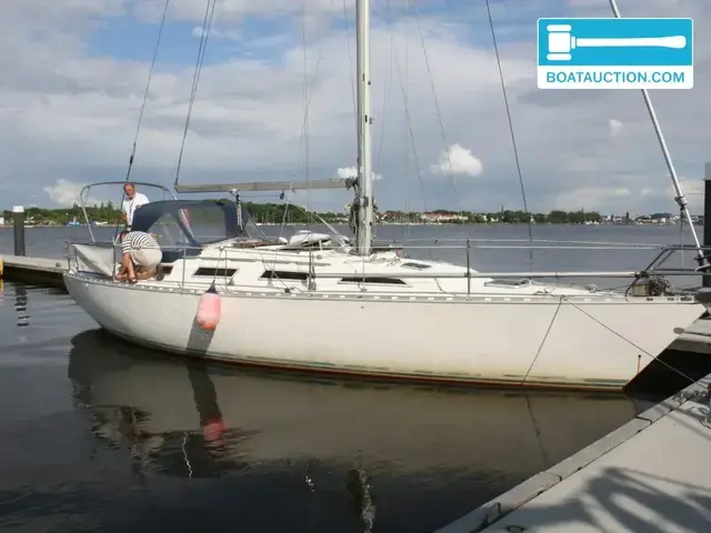 Gib'Sea 402 for sale in France for €100 ($116)