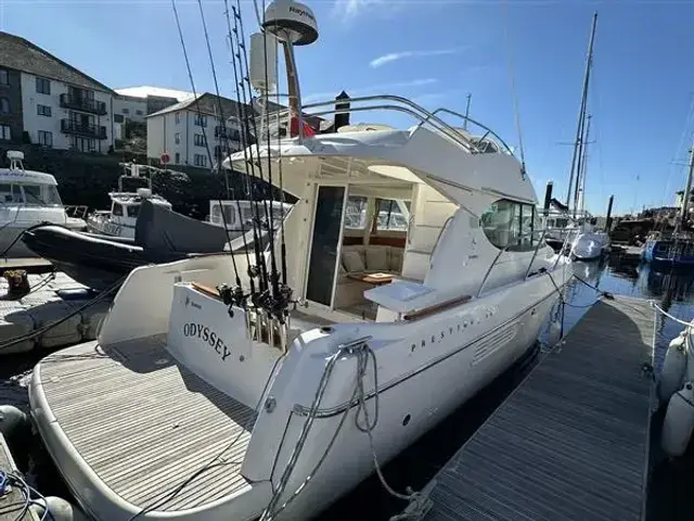 Prestige 32 Fly